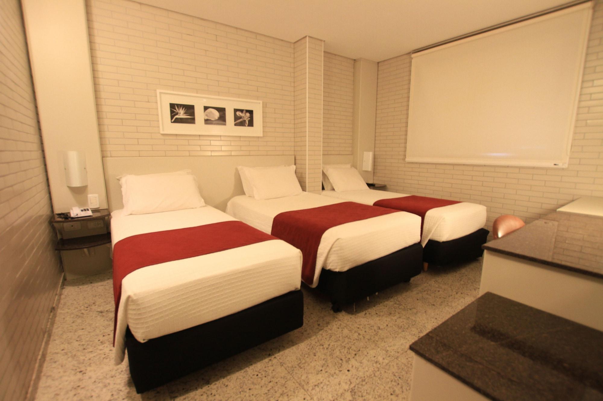 Hotel Confiance Batel Куритиба Экстерьер фото