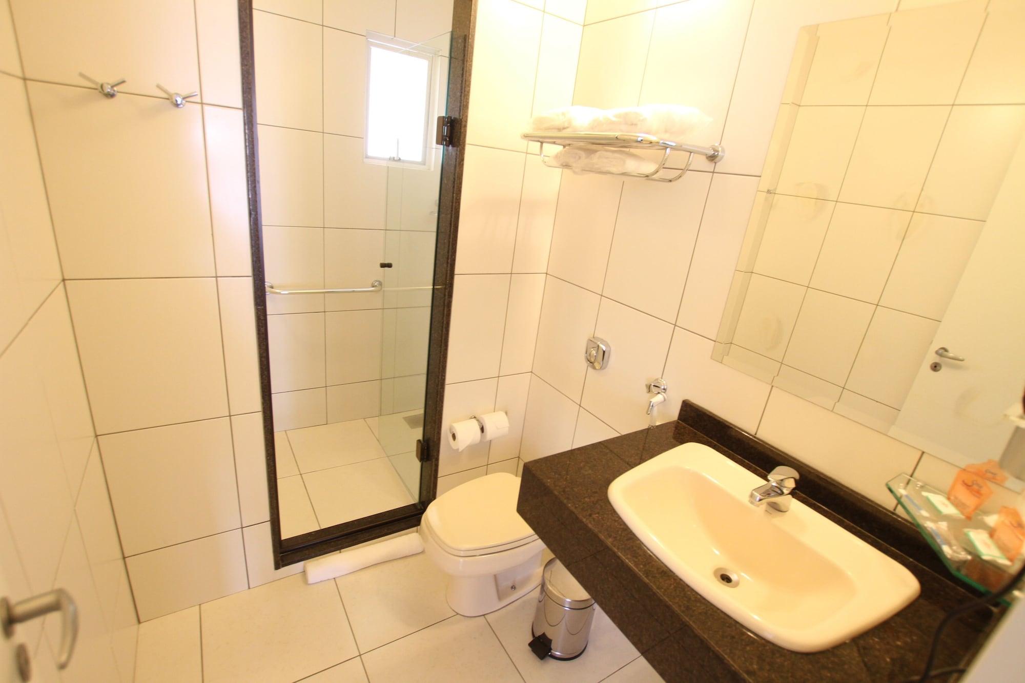 Hotel Confiance Batel Куритиба Экстерьер фото
