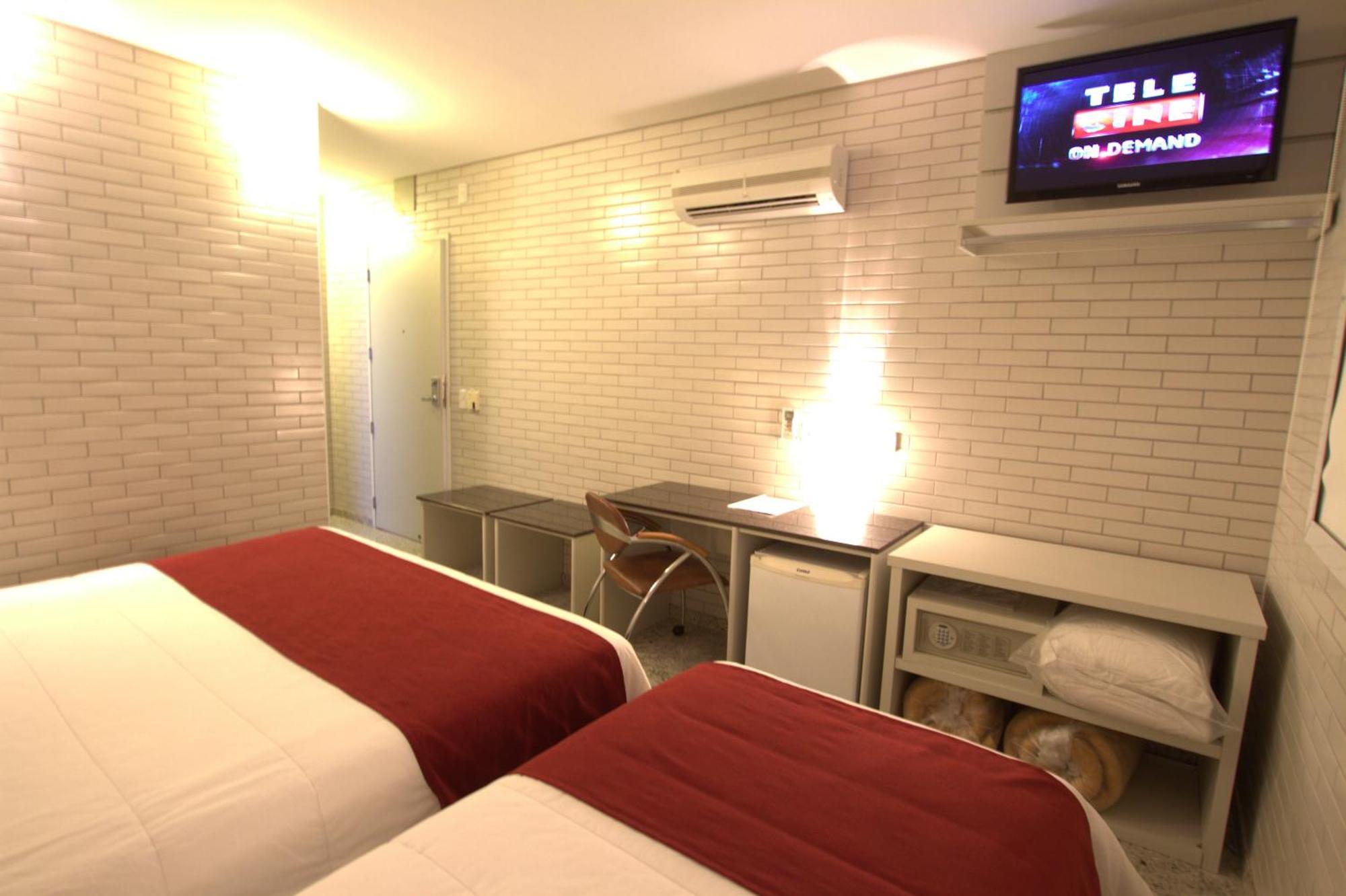 Hotel Confiance Batel Куритиба Номер фото