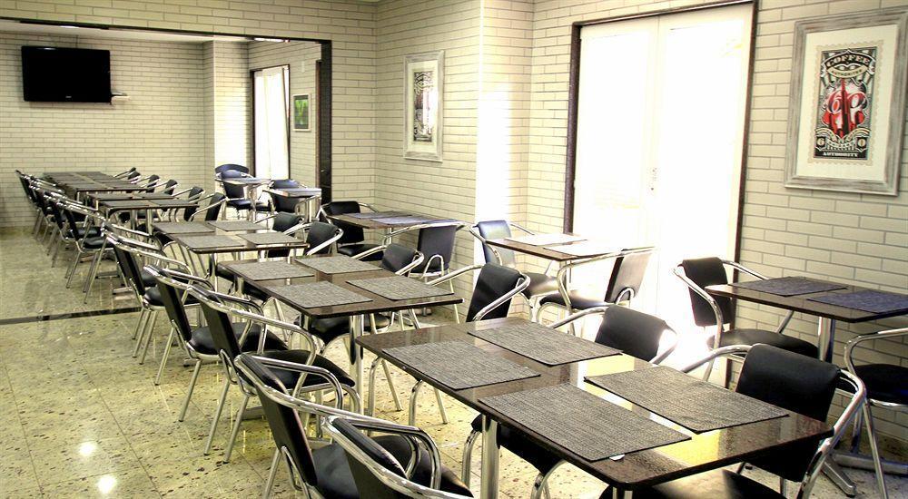 Hotel Confiance Batel Куритиба Экстерьер фото