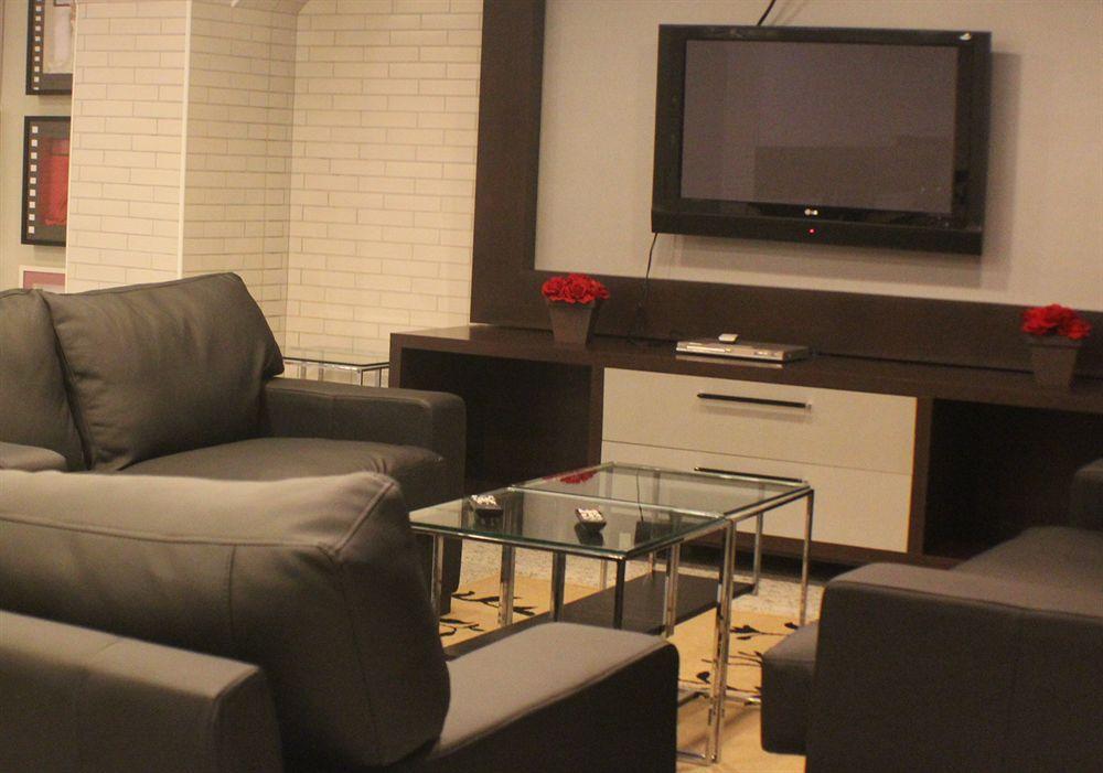 Hotel Confiance Batel Куритиба Экстерьер фото