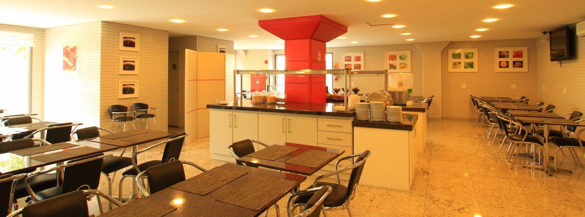 Hotel Confiance Batel Куритиба Экстерьер фото