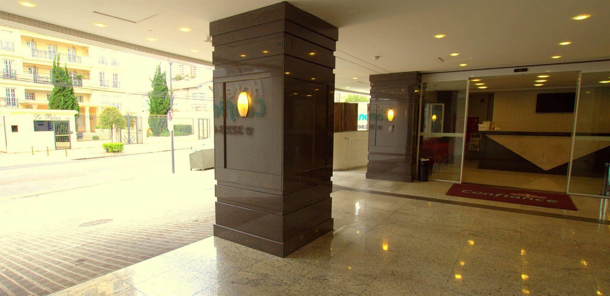 Hotel Confiance Batel Куритиба Экстерьер фото